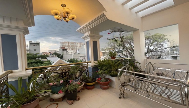 Nhà đẹp lung linh 3 tầng,84.5 m2, nhà mới. Hẻm Xe tải né nhau, thông các đường, gần Bệnh viện, Quốc lộ, Ô tô ngủ sân chỉ có 6,5 tỷ, Quận 12, TTH 21